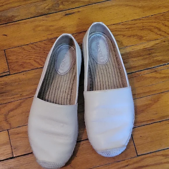 Coach Cream Slip-On Loafers Coach | Shoes | Coach Womens Cream Loafers | Poshmark main image 3